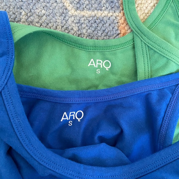SOLD***** ARQ Crop Tank Top. Size small. Blue and green. - Picture 3 of 4